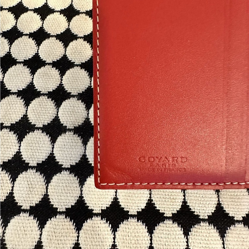 Goyard Red Card Holder Luxury Accessory - Picture 6 of 10